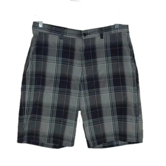 Flawed Men’s plaid shorts size 34 Ben Hogan performance shorts spring summer - Picture 1 of 7